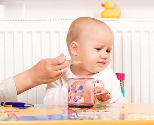 Trẻ 8 tháng tuổi biếng ăn phải làm sao? – Men vi sinh Bio-acimin