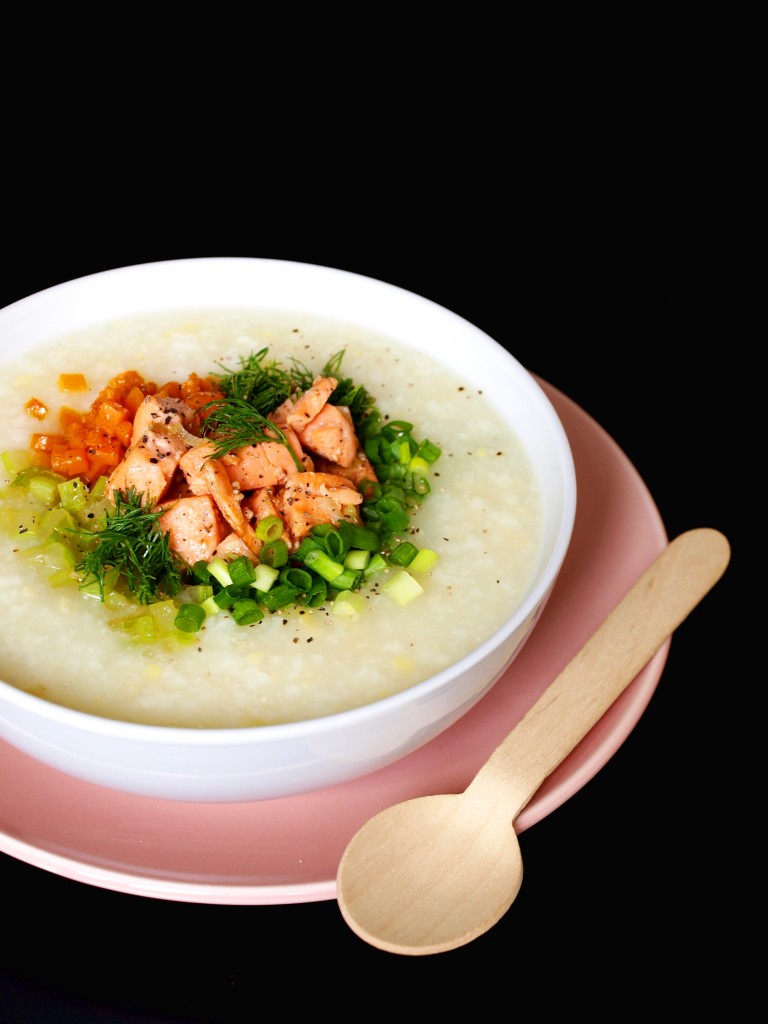 Nhấn vào ảnh để phóng to Cháo cá hồi dành cho bé yêu