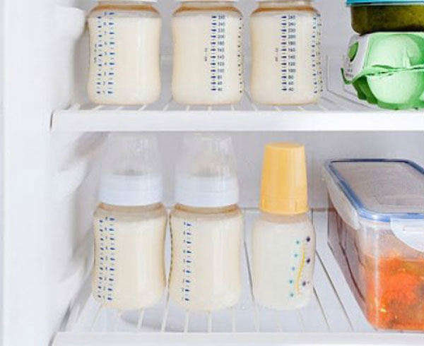 Những lưu ý khi sử dụng và trữ đông sữa mẹ - Daklak24h