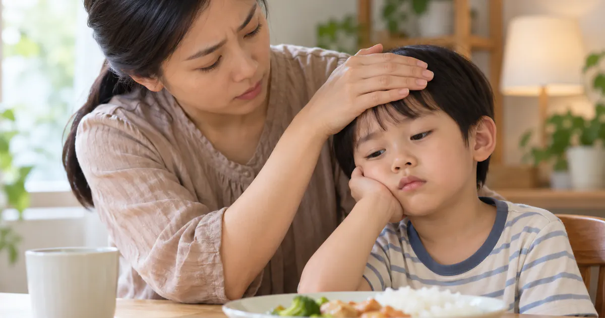 Cha mẹ nhận biết trẻ mệt và ăn uống kém cần được khám